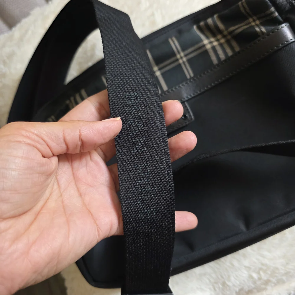 Bean Pole Men's Black Shoulder Bag Used Gread Condition.
